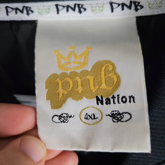 PNB NATION | satin gold thread embroidered NYC skyline zip bomber jacket - Picture 8 of 9